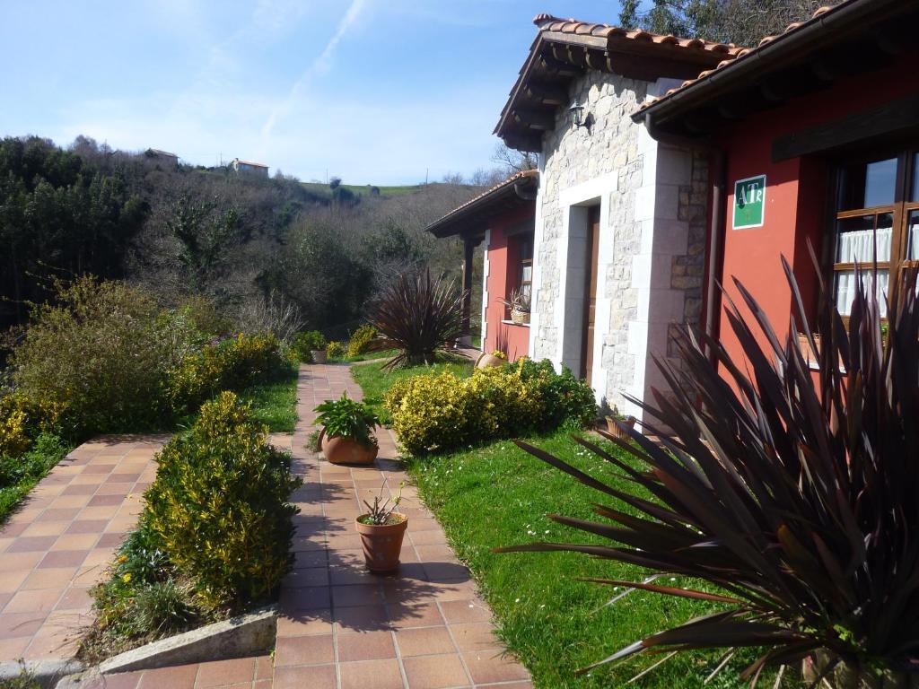 Apartamentos Rurales La Gueertona Ardines Room photo